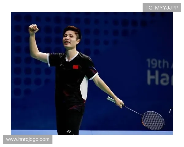 羽毛球战术揭秘:深入分析杭州羽毛球队的盯防策略与技巧